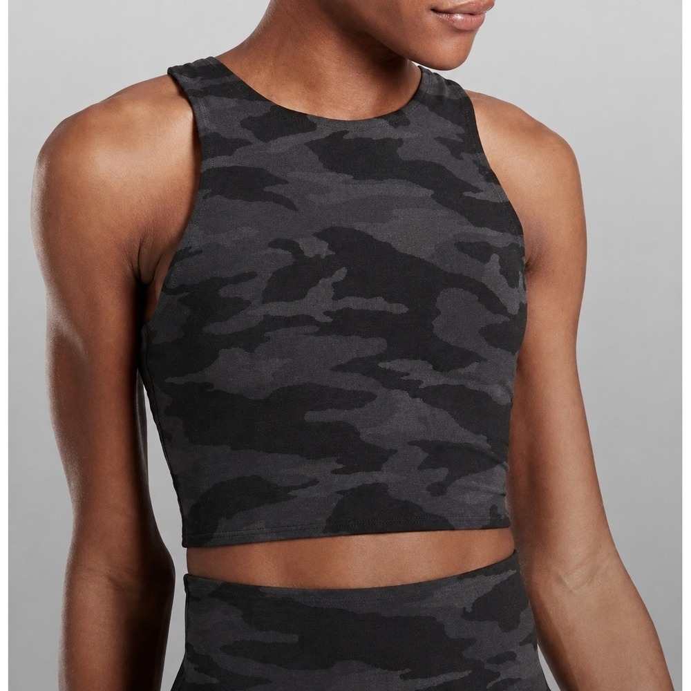 Athleta Conscious Crop Bra Black Gray Camo‎ A-C Size M Powervita Yoga